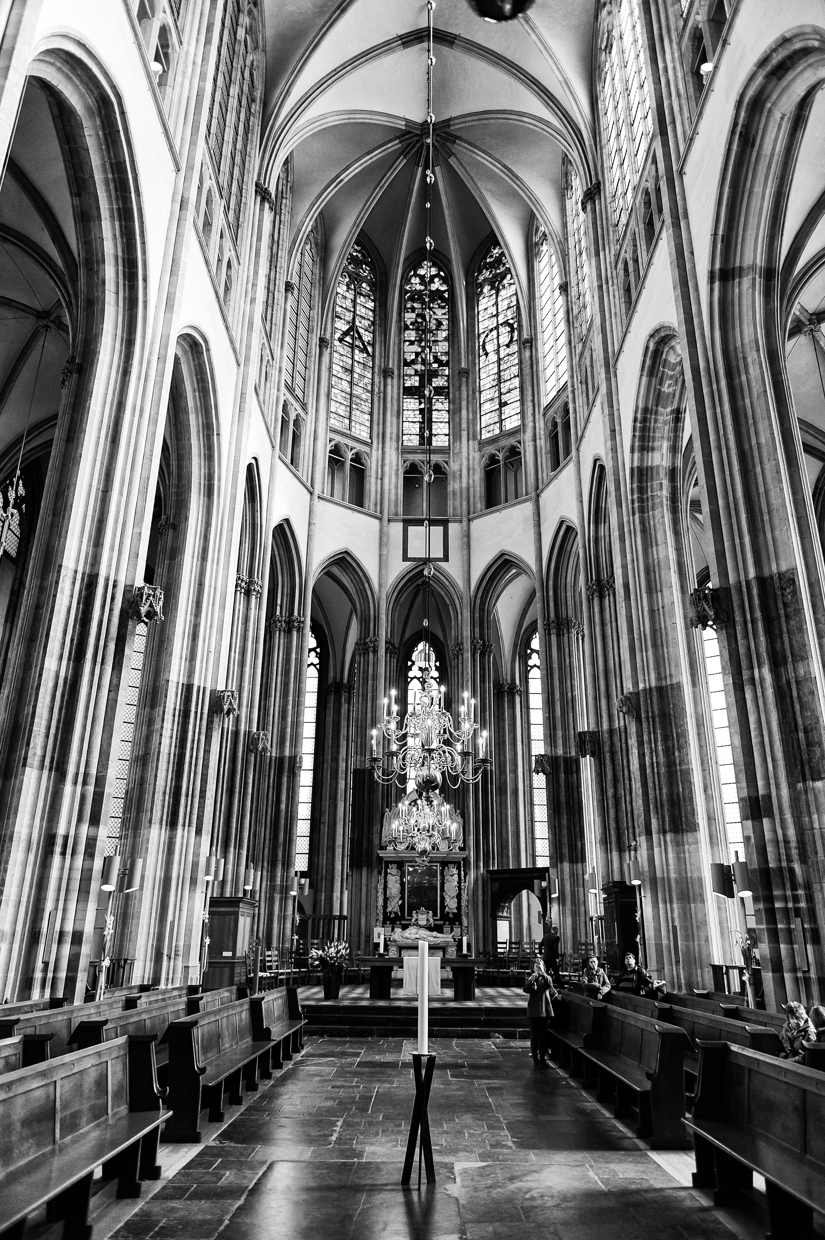 Domkerk binnen zw